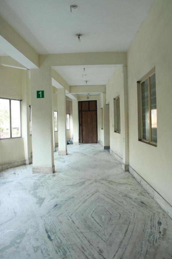 Hotel Chandra Jamshedpur Exterior photo